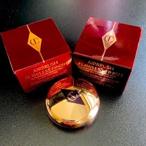 2 Charlotte Tilbury Airbrush Flawless Finish Minis